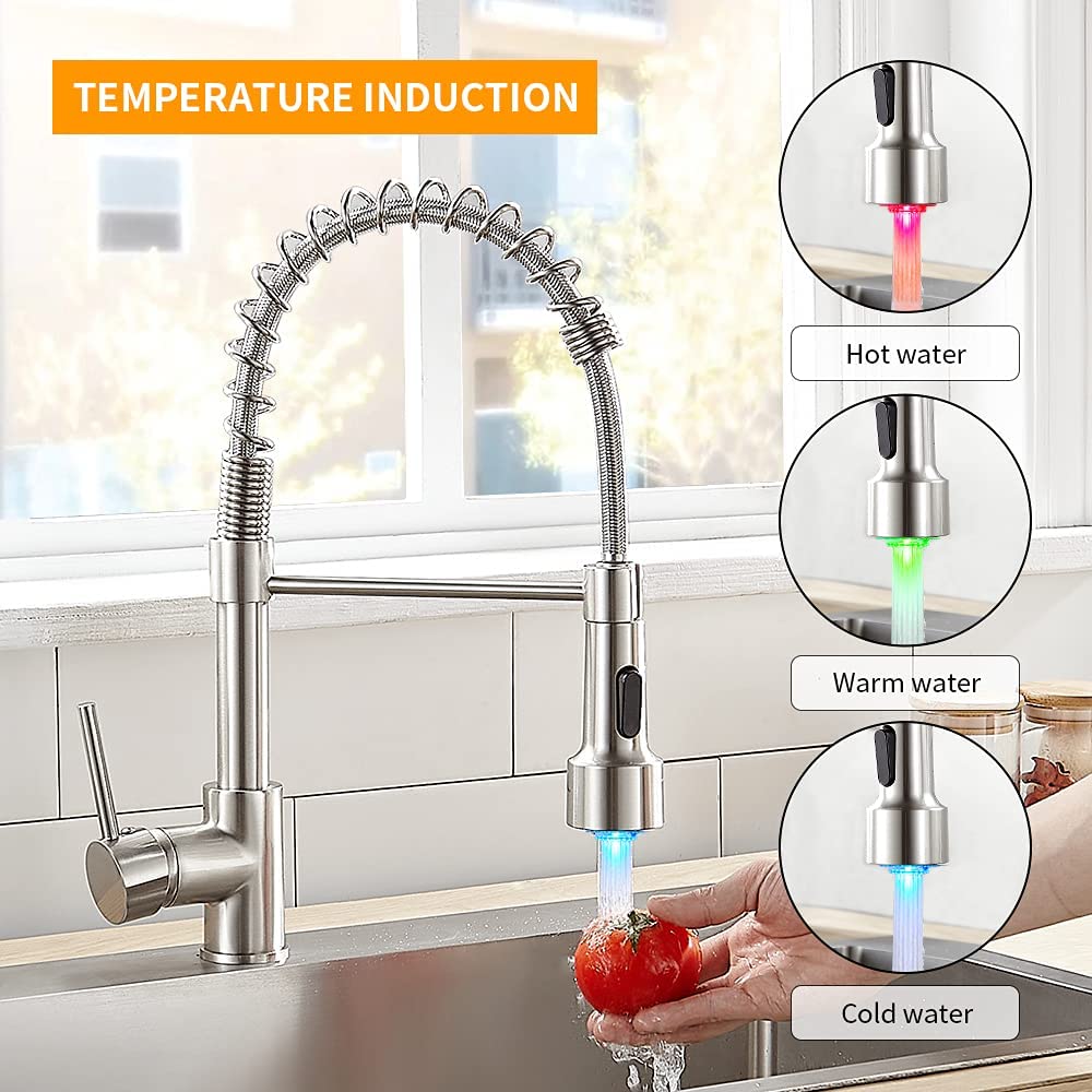 Kitchen Faucets Brush Brass Faucets for Kitchen Sink  Single Lever Pull Out Spring Spout Mixers Tap Hot Cold Water Crane 9009