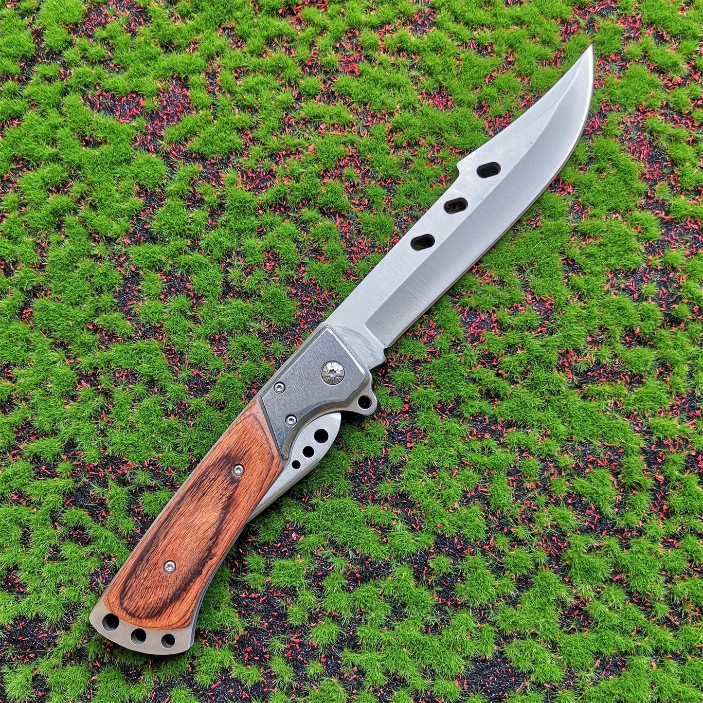 Folding Knife Stainless Steel Camping Tactical Knife Car Defense Outdoor High Hardness Sharp Pocket Knife