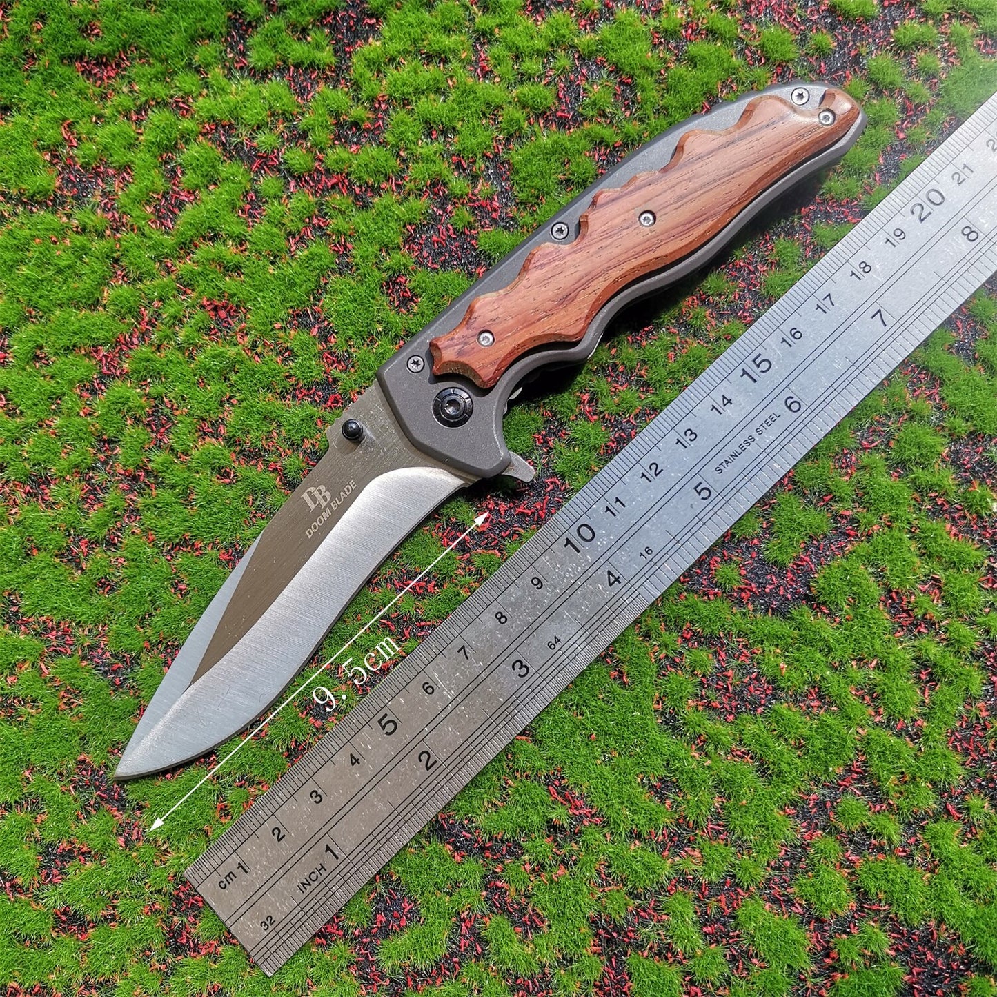 Camping Knife Survival Tool 8CR15 Steel Folding Knife Wood Handle Outdoor Defense EDC Tool Pocket Knives