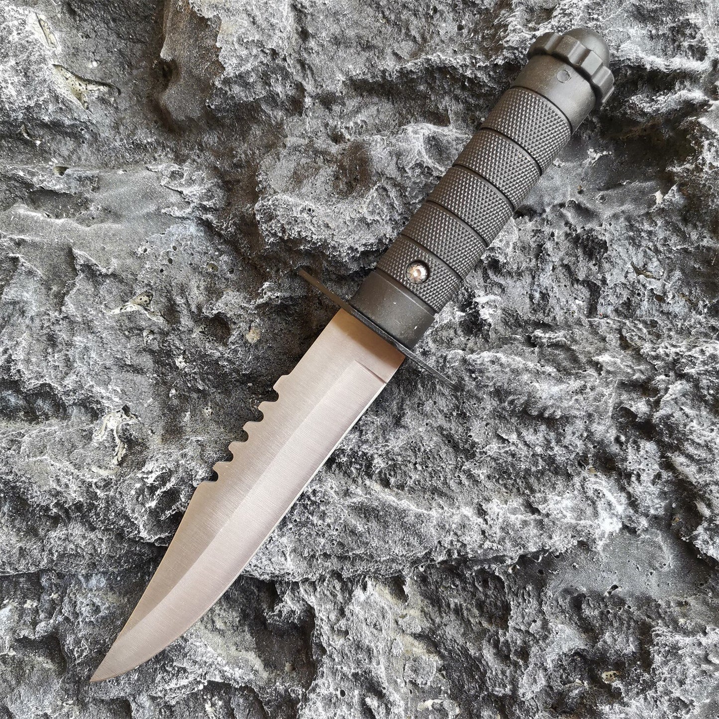 7 Steel Sanding Light Tactical Straight Knife Jungle Camping Self-defense Straight Knife ABS Handle Hunting Knife